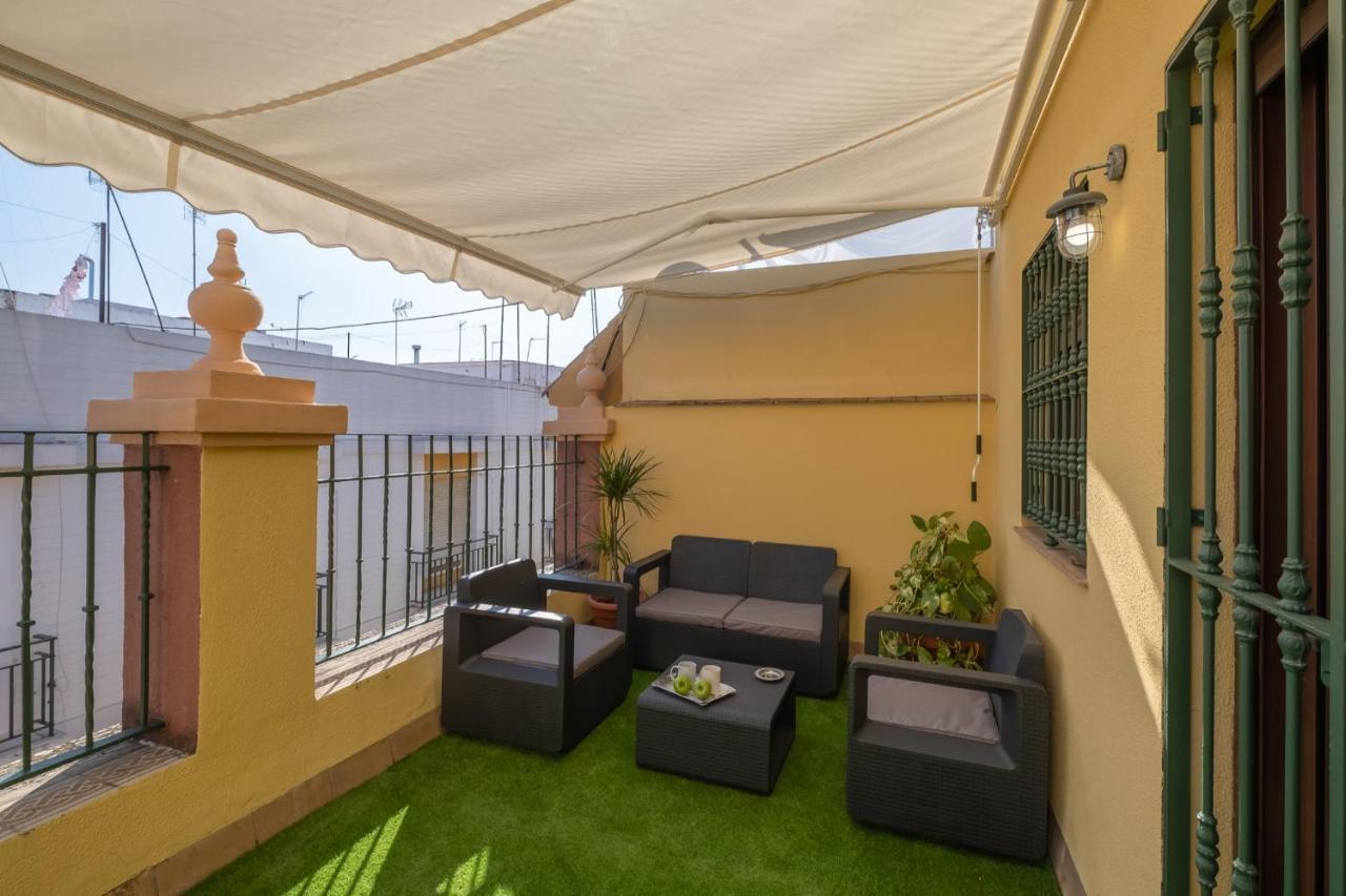 Triana Penthouse Apartment Seville Exterior photo